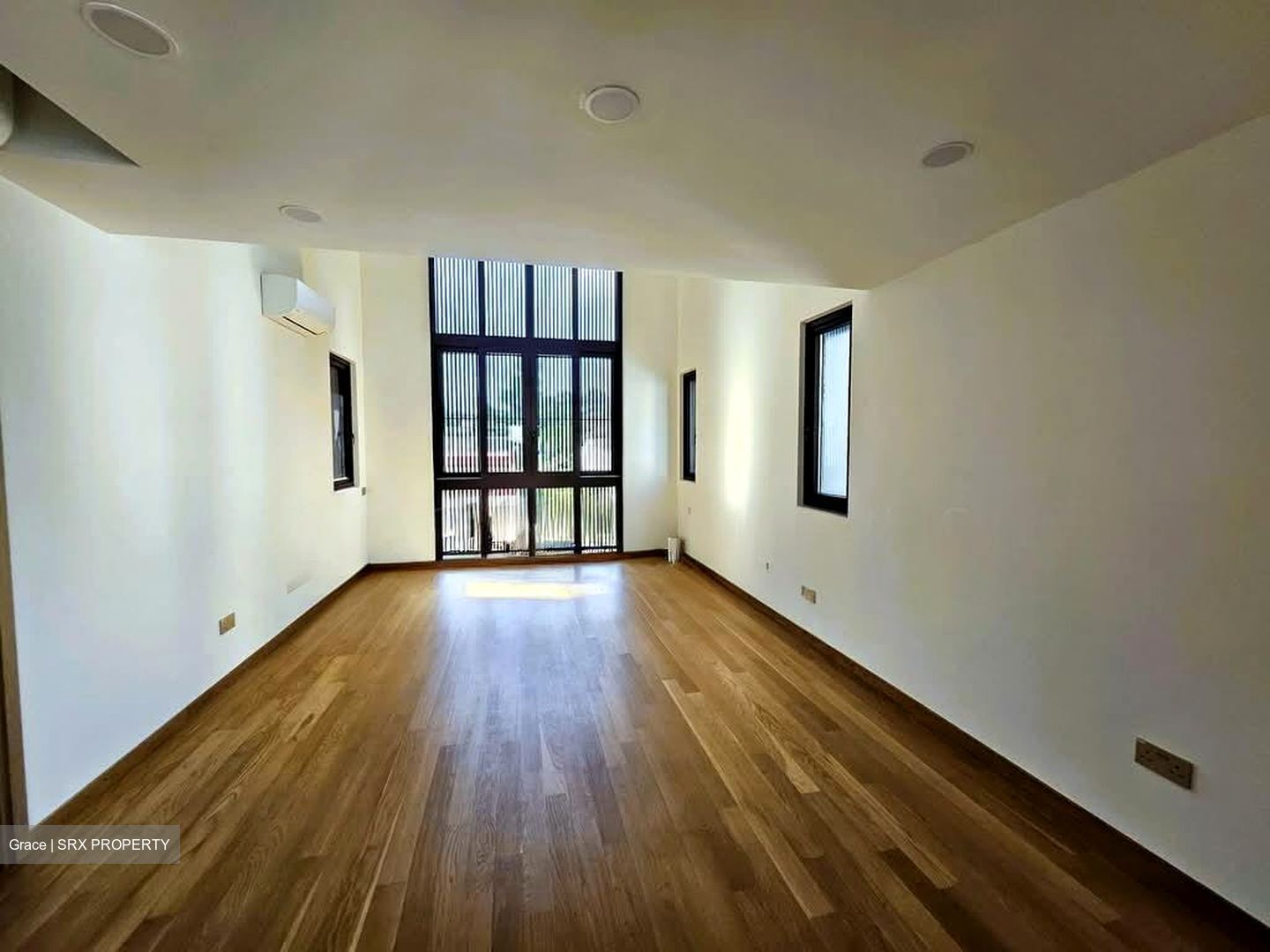 Fernhill Road (D10), Semi-Detached #567502791
